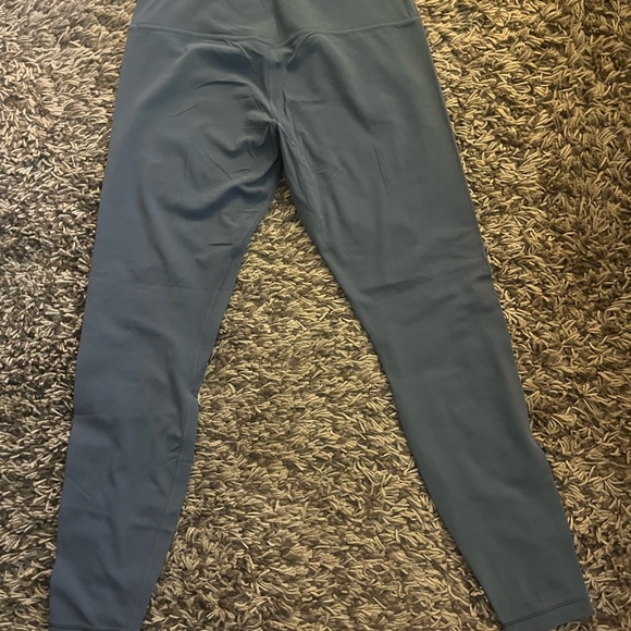 Lululemon Stylish Patterned Leggings Set bundle - - Picture 5 of 11